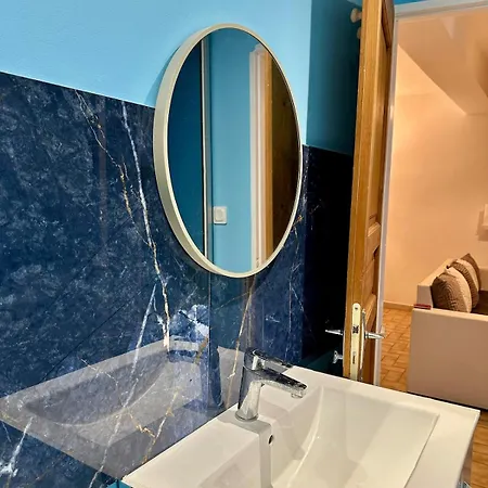 - 2 - Centre Διαμέρισμα Καρκασόν