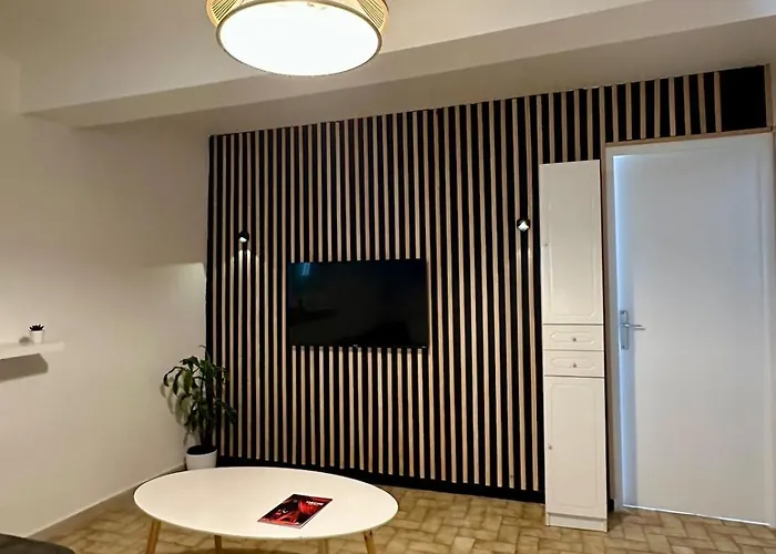 Apartment - 2 - Centre