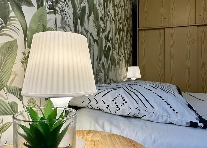 아파트 - 2 - Centre - Netflix *