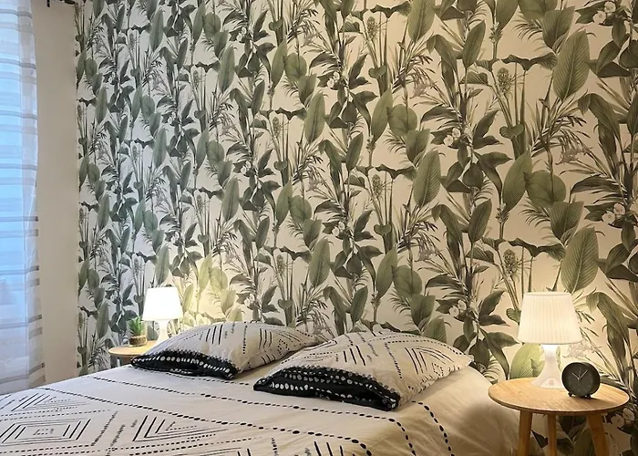 - 2 - Centre * Carcassonne